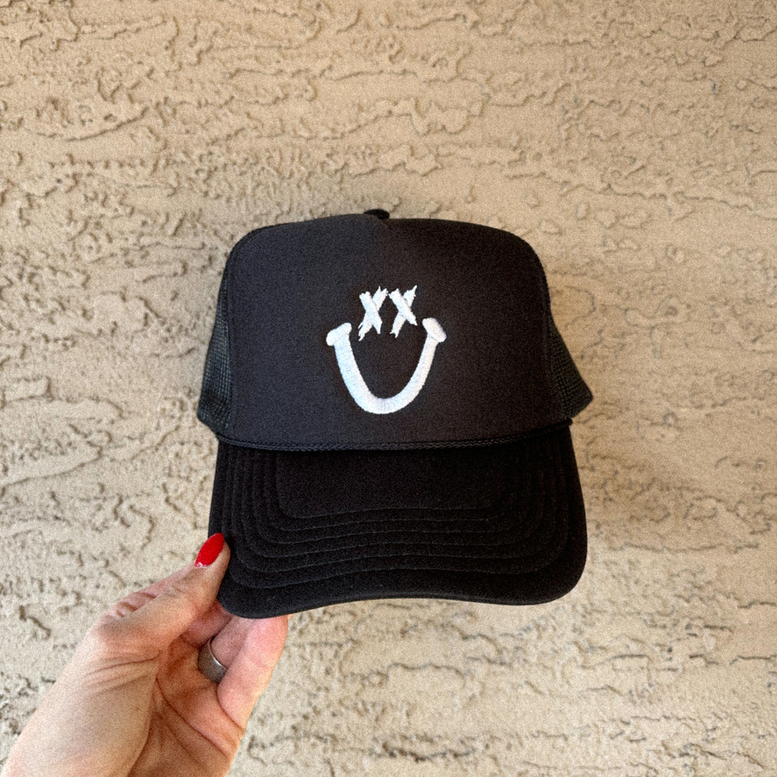 MEN’S SMILEY - BLACK