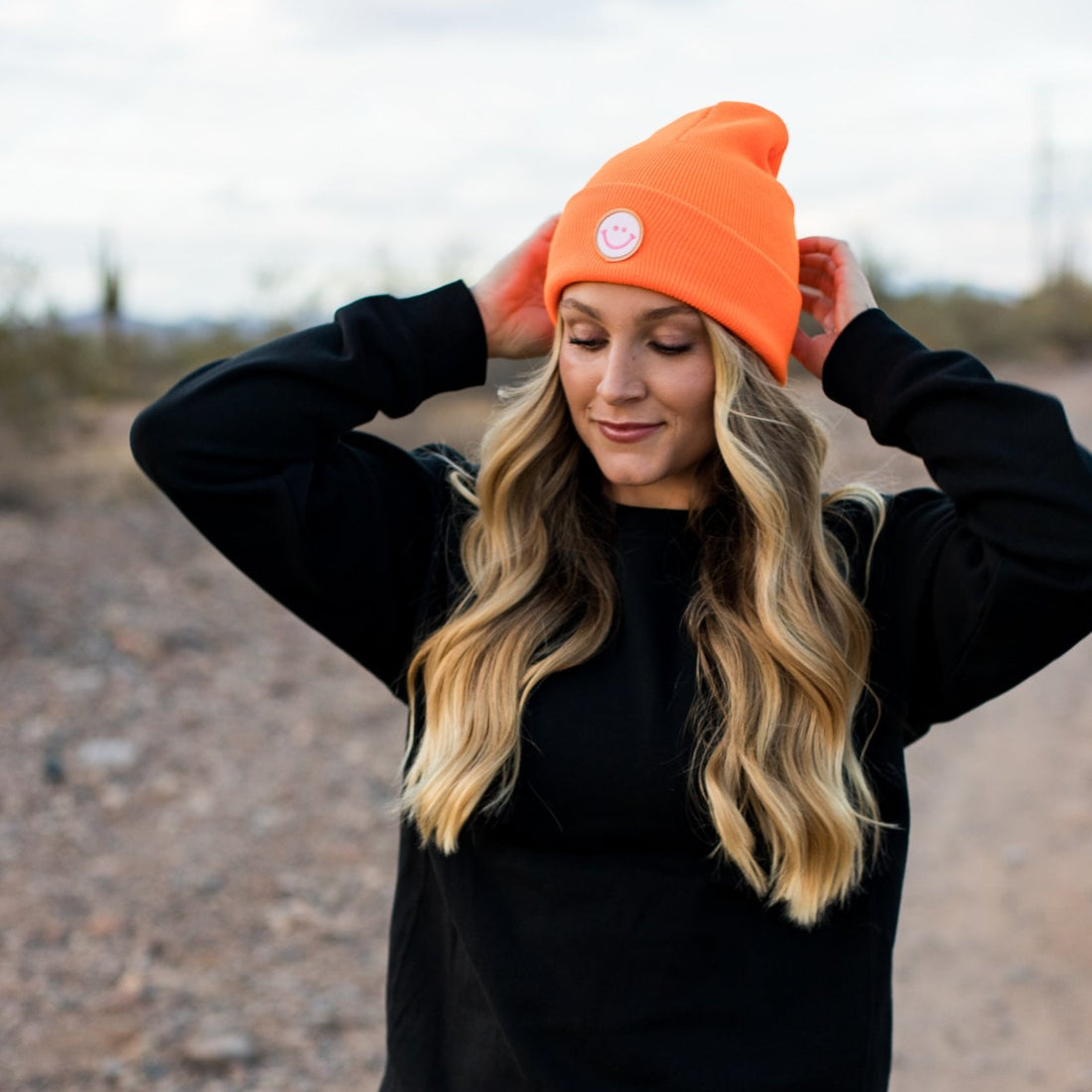 ORANGE BEANIE - SMILEY