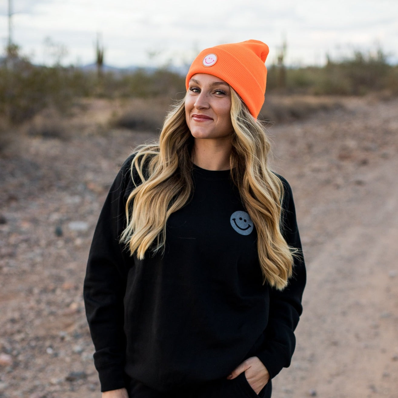 ORANGE BEANIE - SMILEY
