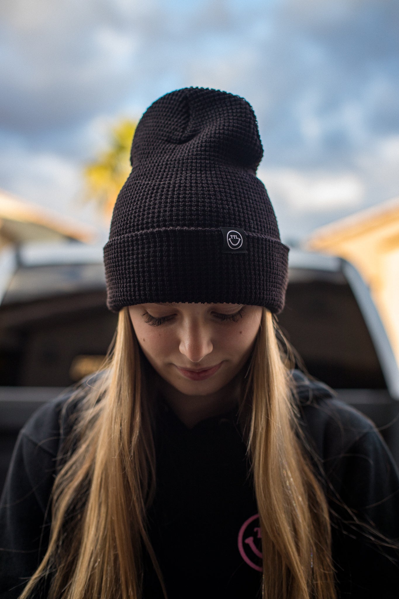 WAFFLE BLACK BEANIE - TTL SMILEY