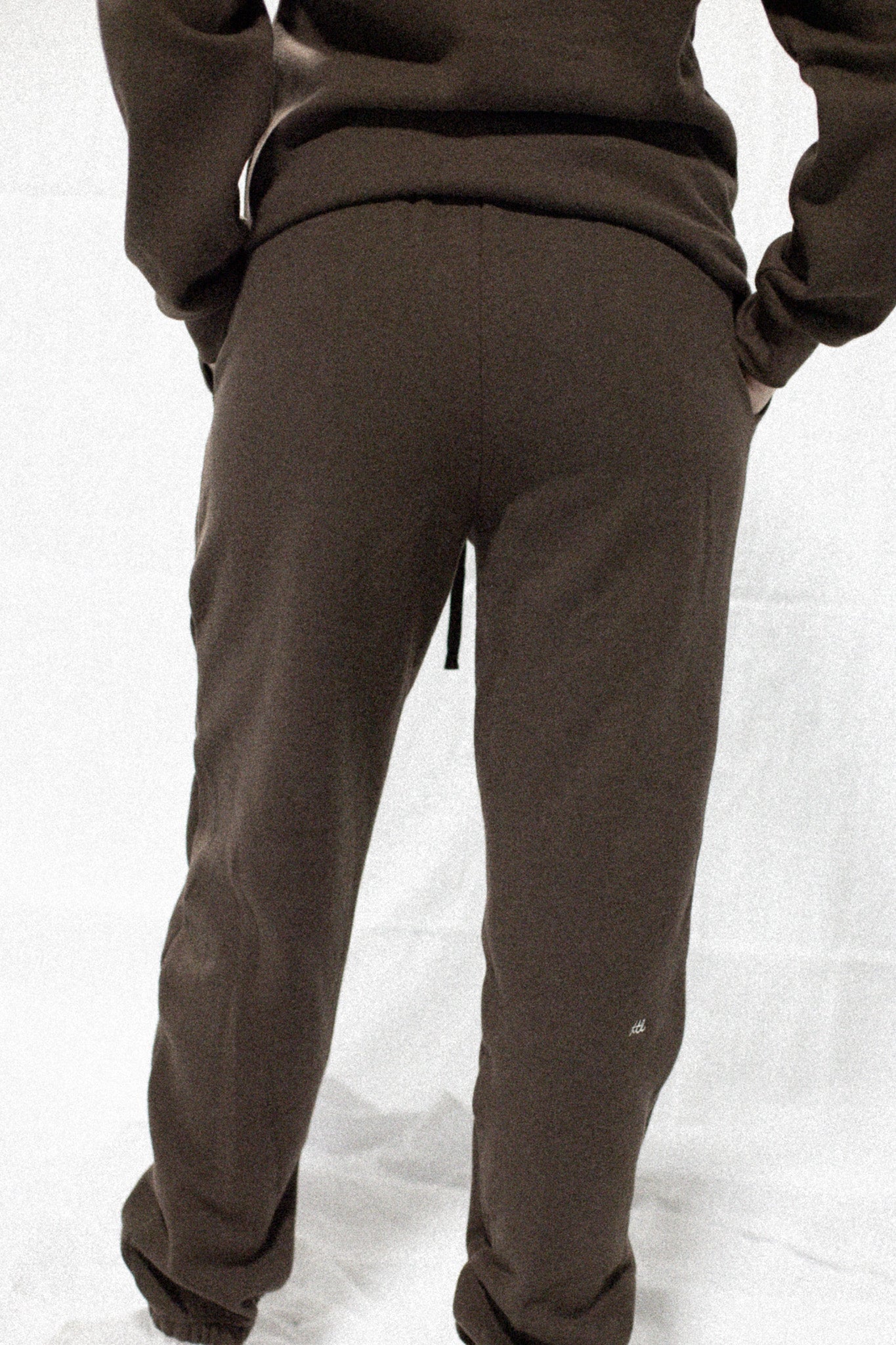 *NEW WISH YOU WERE HERE SWEATPANTS (BROWN)