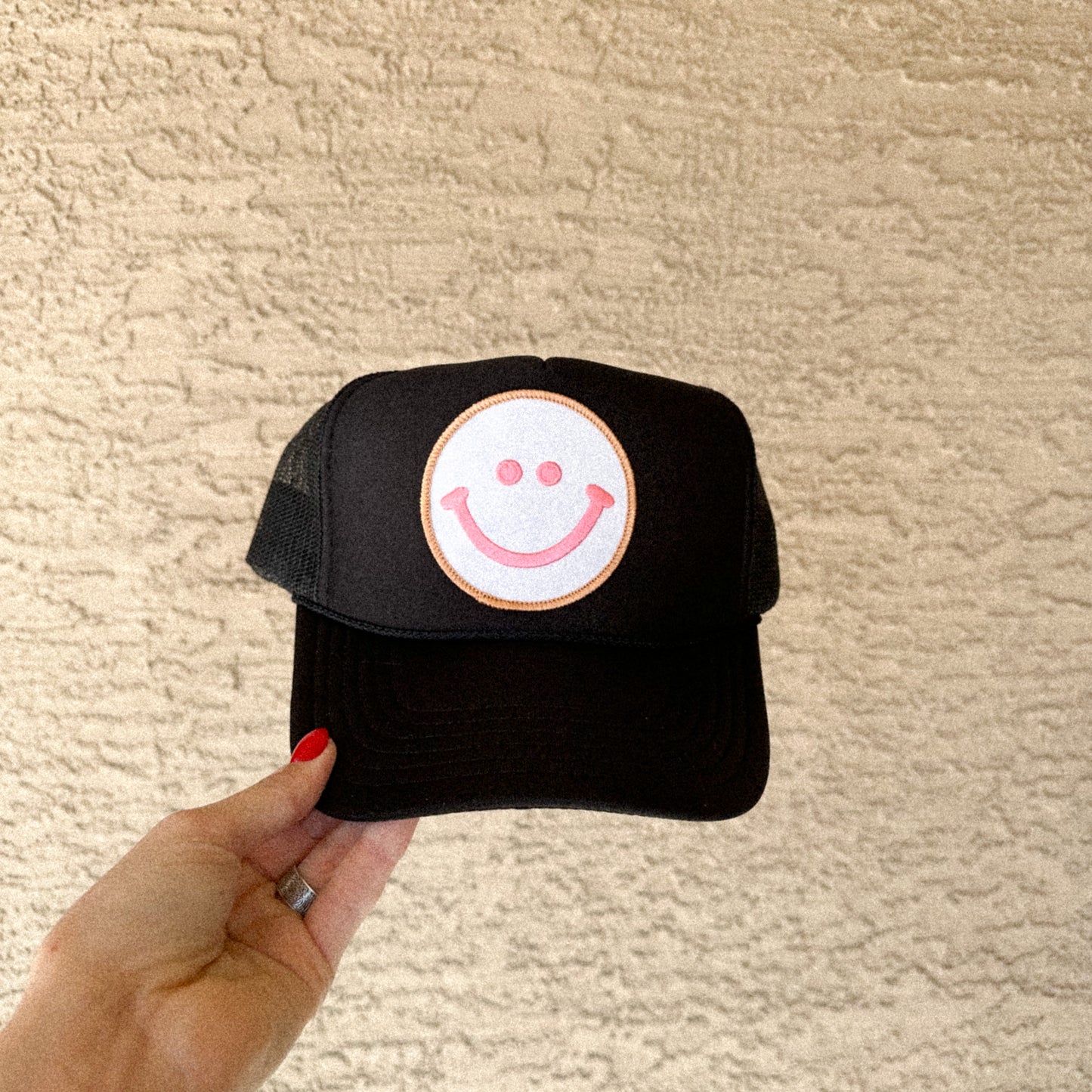 SMILEY HAT - BLACK