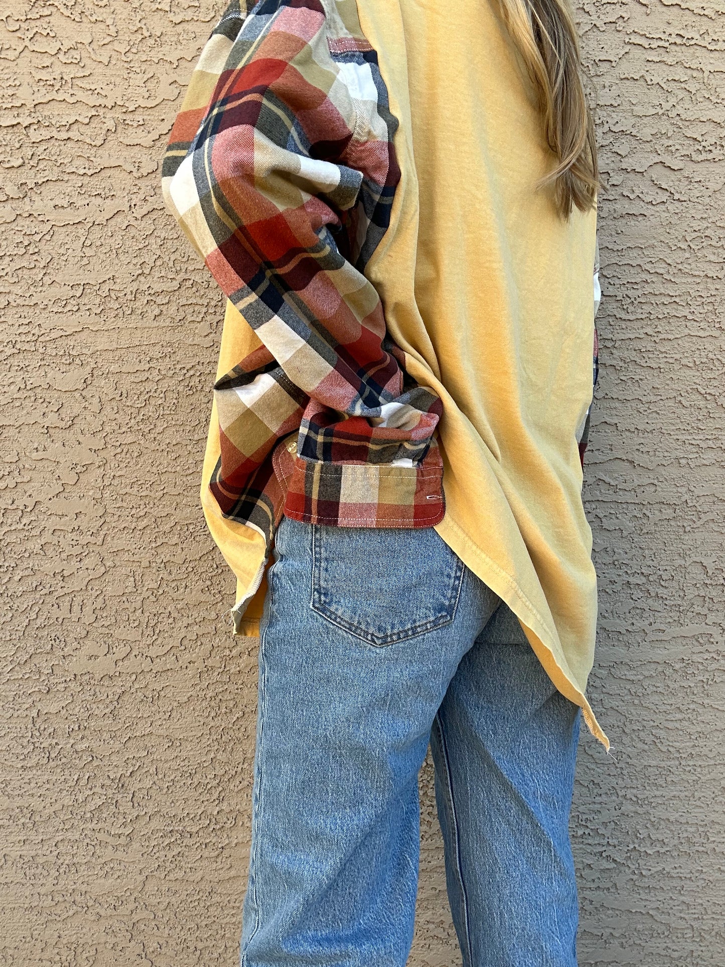 8. XLARGE BAKFH FLANNEL - RED/YELLOW