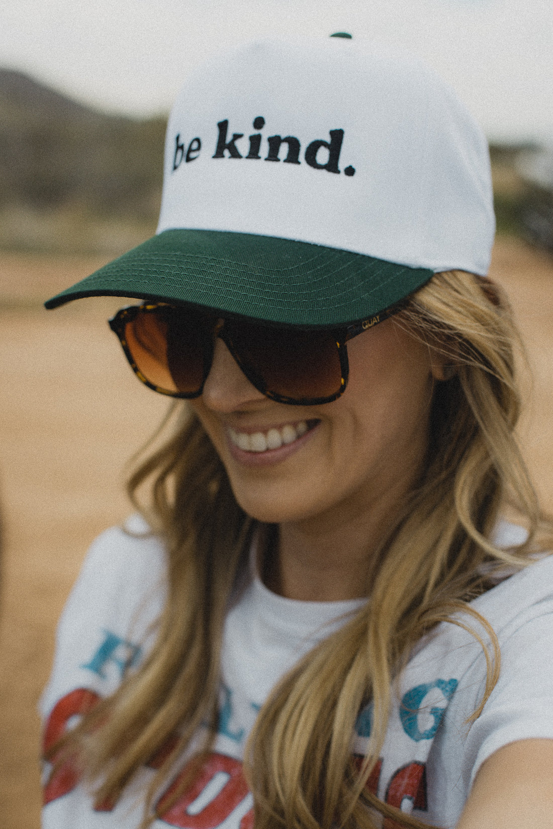 BE KIND. HAT - WHITE/GREEN CLASSIC