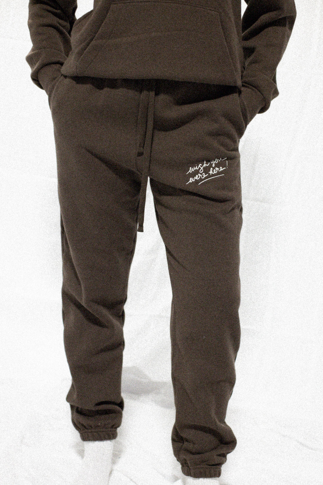*NEW WISH YOU WERE HERE SWEATPANTS (BROWN)